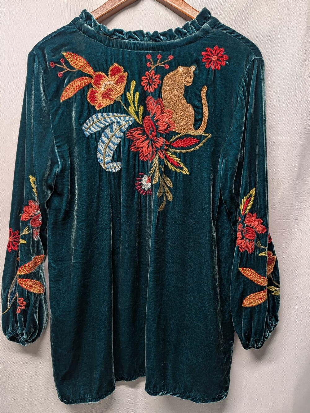 Johnny Was Isabella Silk Teal Velvet Embroidered Peasant Tunic Size XS NWOT - Picture 8 of 9